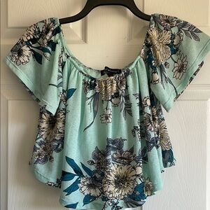 Derek Heart Floral Off the Shoulder Crop Top